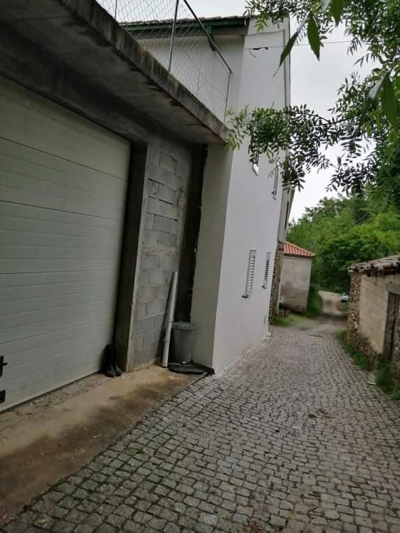 As Tres Irmas Guest House Braganca Bagian luar foto