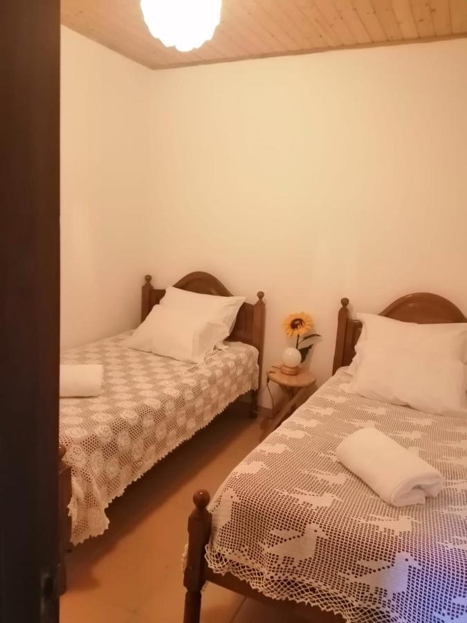 As Tres Irmas Guest House Braganca Bagian luar foto